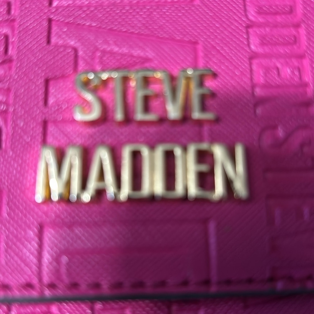 Steve Madden Pink Crossbody Bag with Chain Detail - Picture 6 of 9